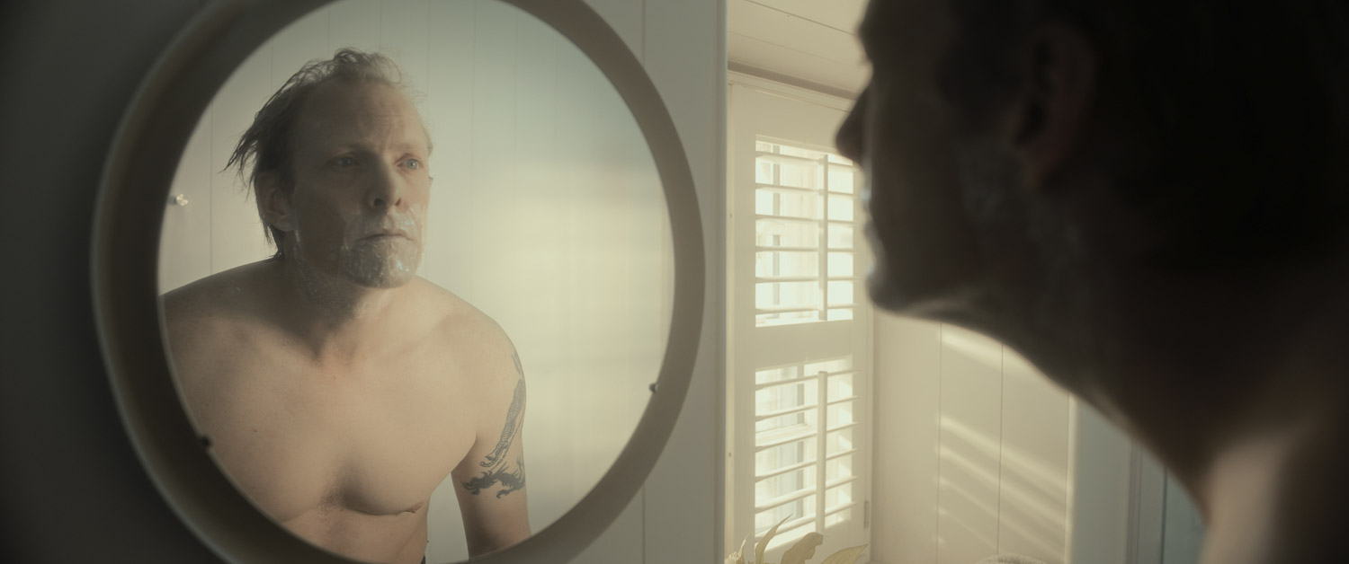 Body and Soil still 7